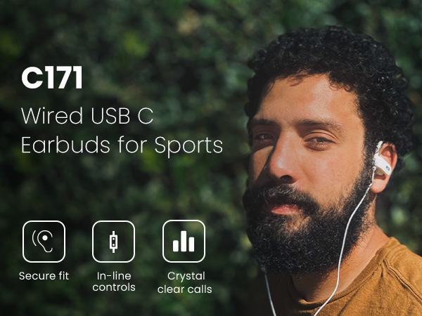 Man wearing Avantree E171 Earphones..