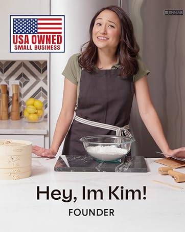 hey, im Kim. founder of cooking gift set co.