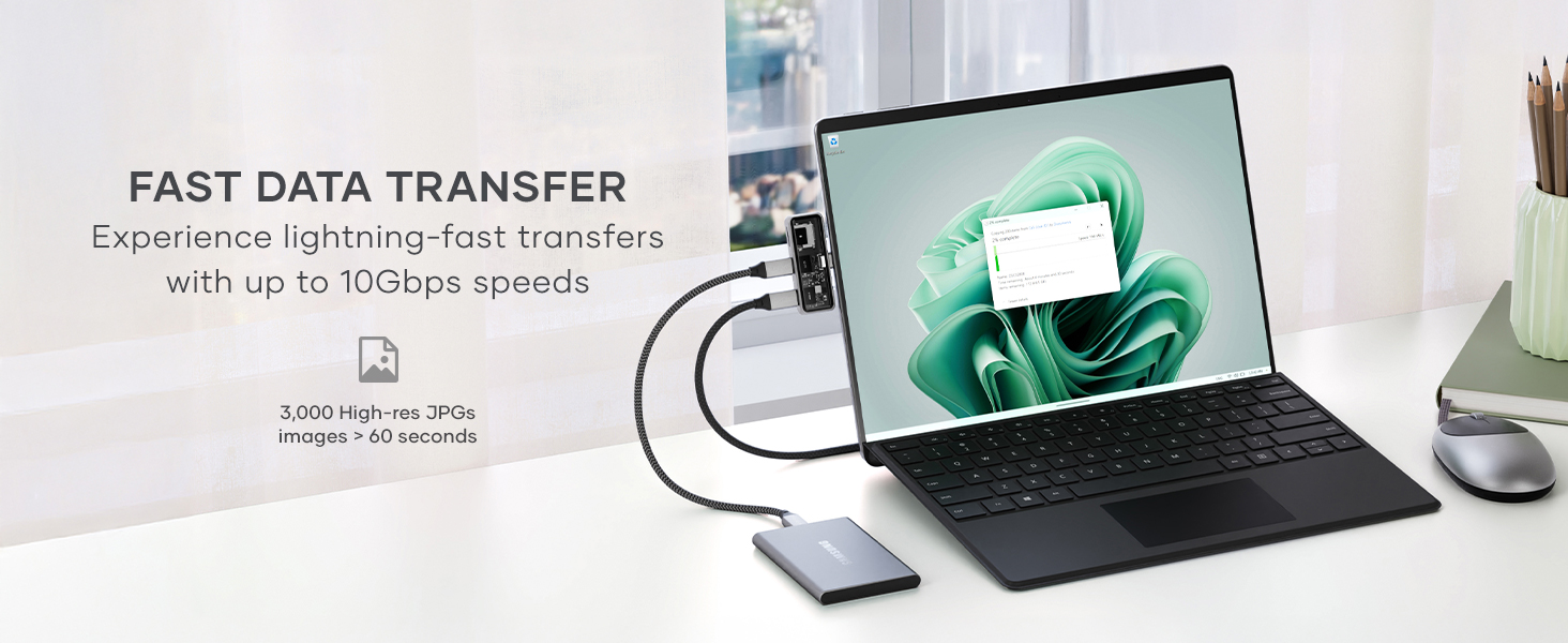 Mobile XR Hub with microSD