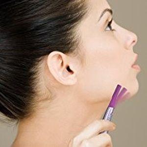 Smooth-Pivoting Head Comfortably Removes Unwanted Hair