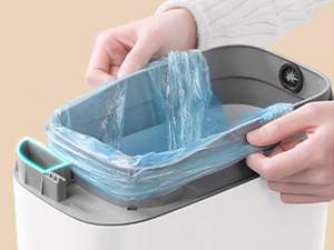 touchless bathroom trash can