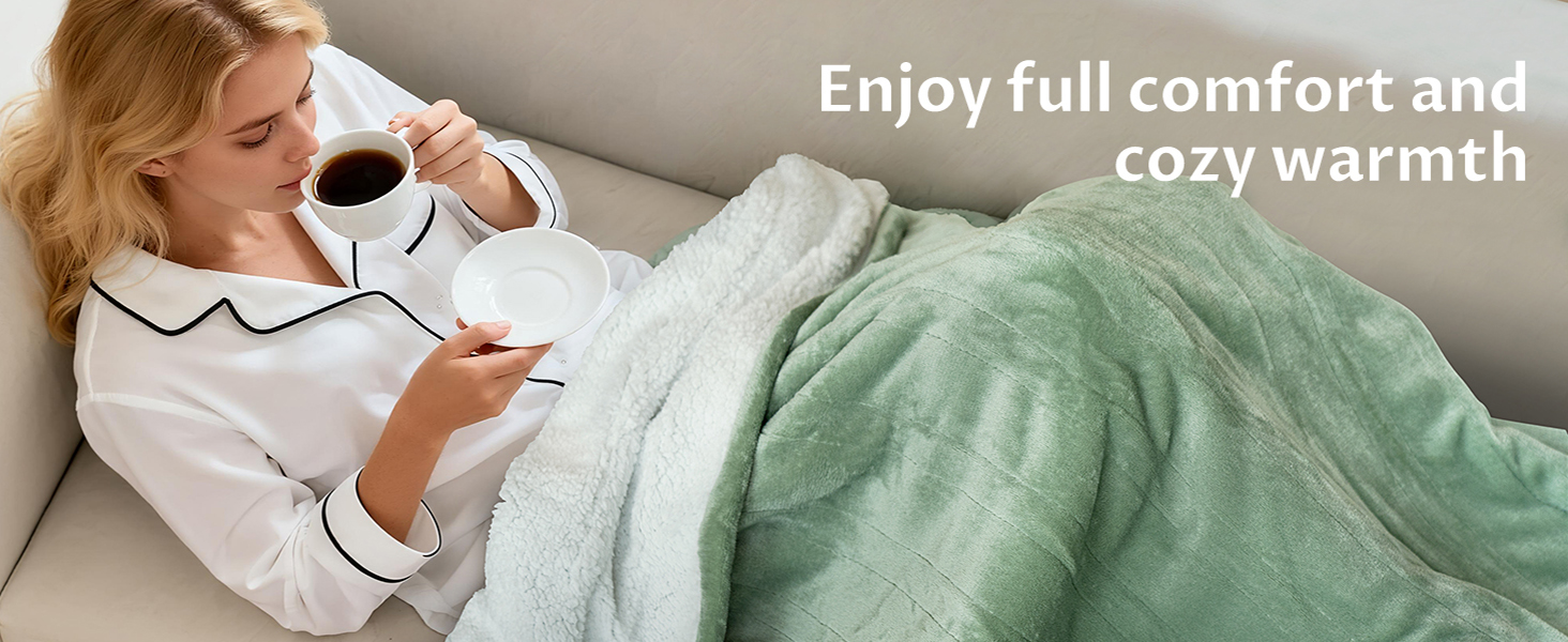 Reaks Electric Throw