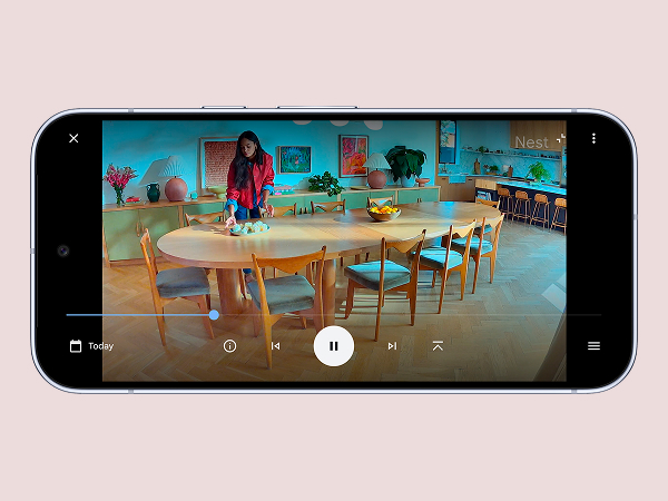 See more with Nest Cam’s highest resolution yet, and a taller, wider field of view.[1,2]