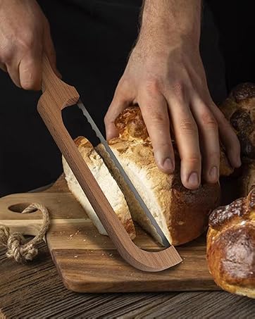 BREAD KNIFE