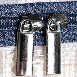 Stainless steel zipper