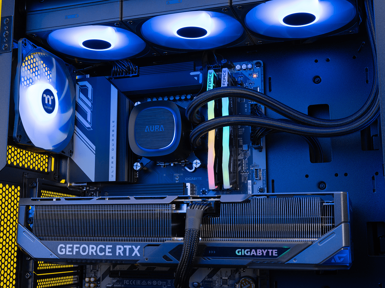 A GeForce RTX gaming PC build