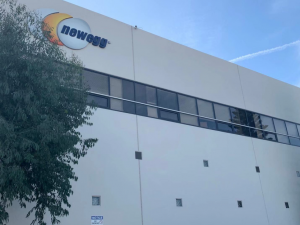 Cn2020-NeweggN-p3-p2-300x225
